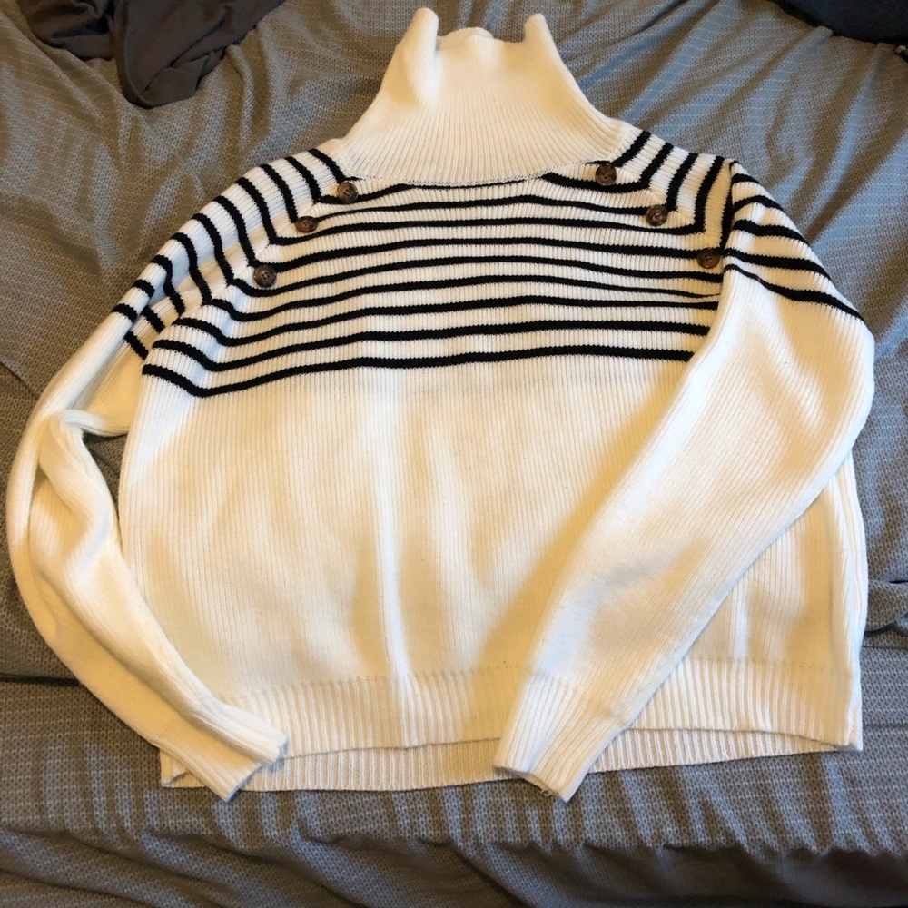SHEIN turtleneck